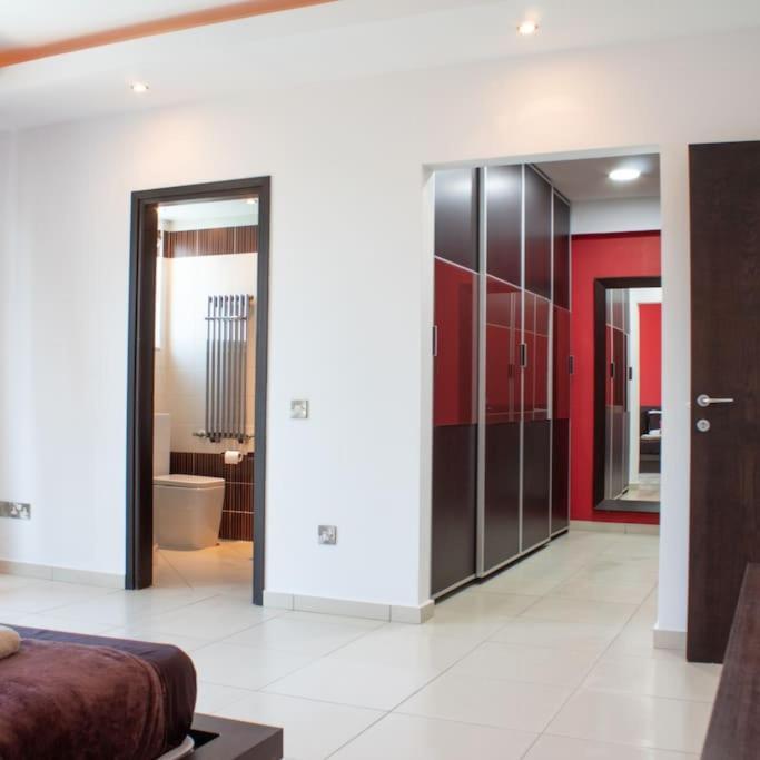 Villa Artemis Larnaca Extérieur photo